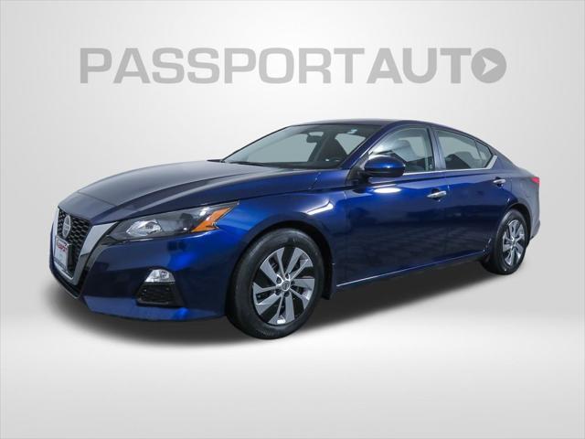 used 2022 Nissan Altima car, priced at $18,250