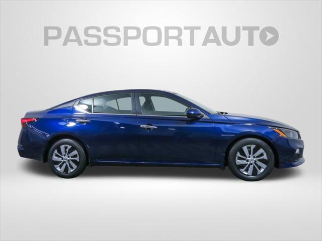 used 2022 Nissan Altima car, priced at $18,250