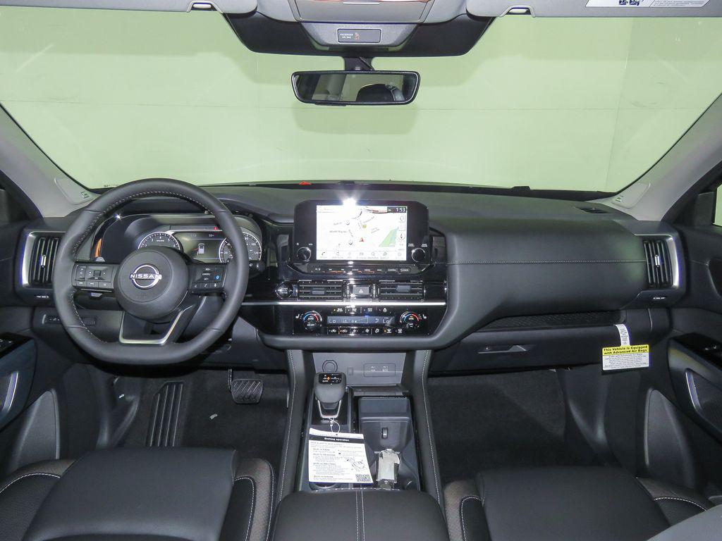 new 2025 Nissan Pathfinder car, priced at $45,593
