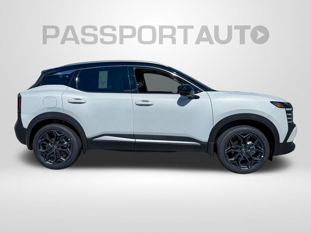 new 2025 Nissan Kicks car, priced at $31,479