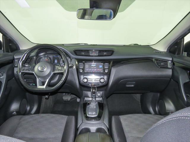 used 2020 Nissan Rogue Sport car, priced at $18,000