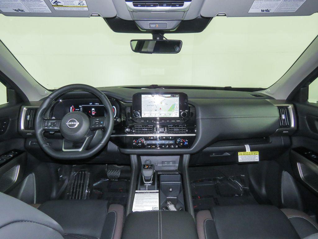 new 2025 Nissan Pathfinder car, priced at $46,729