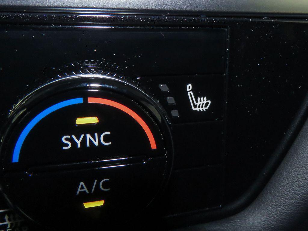 new 2025 Nissan Pathfinder car, priced at $37,855