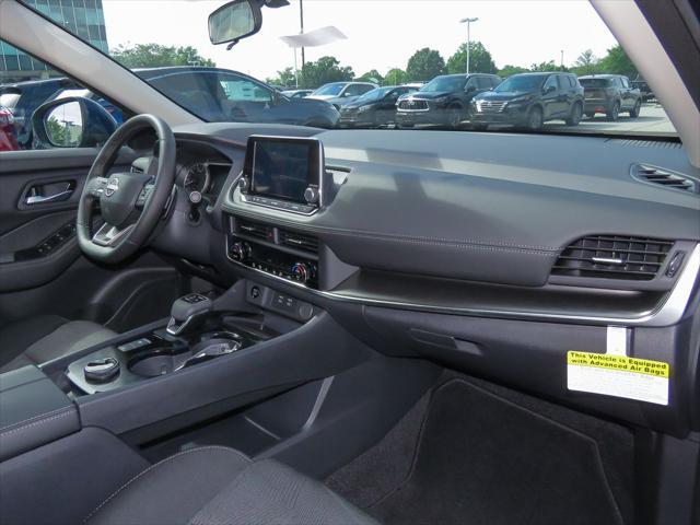 new 2025 Nissan Rogue car, priced at $30,976