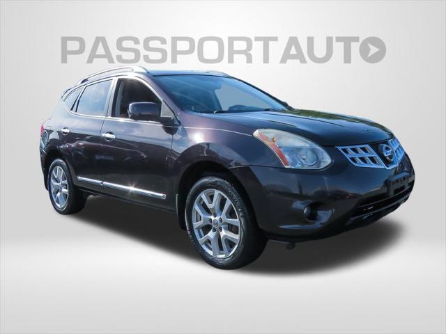 used 2013 Nissan Rogue car, priced at $10,000
