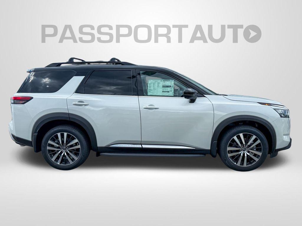new 2025 Nissan Pathfinder car, priced at $47,996