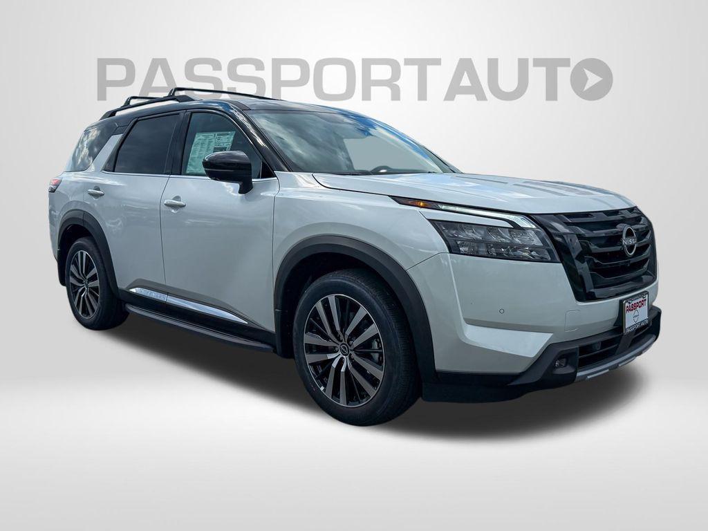 new 2025 Nissan Pathfinder car, priced at $47,996