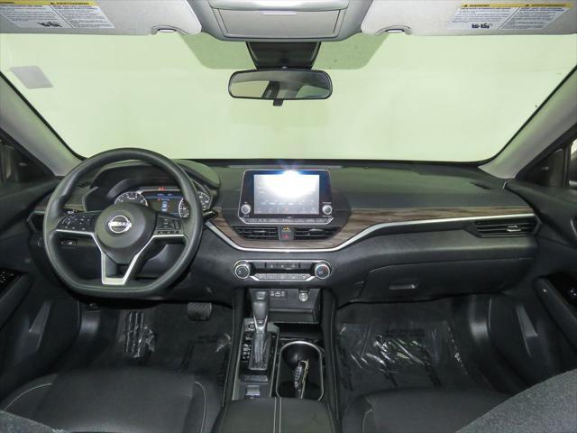 used 2023 Nissan Altima car, priced at $22,500
