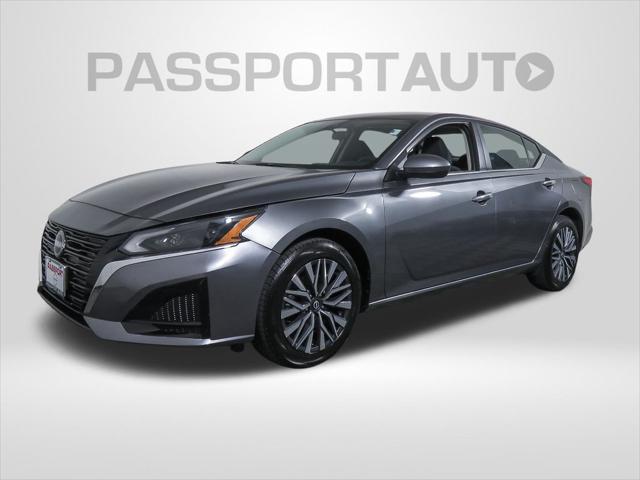 used 2023 Nissan Altima car, priced at $22,500