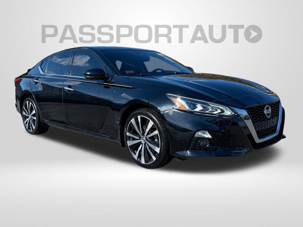 used 2019 Nissan Altima car, priced at $20,000