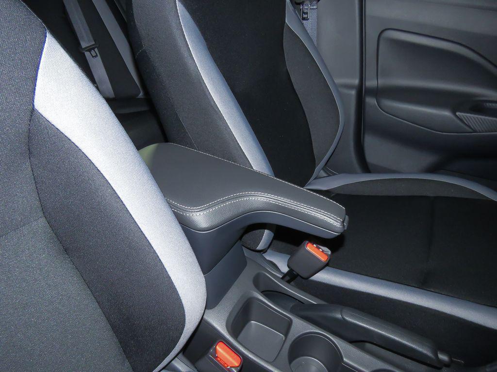 new 2025 Nissan Versa car, priced at $19,737