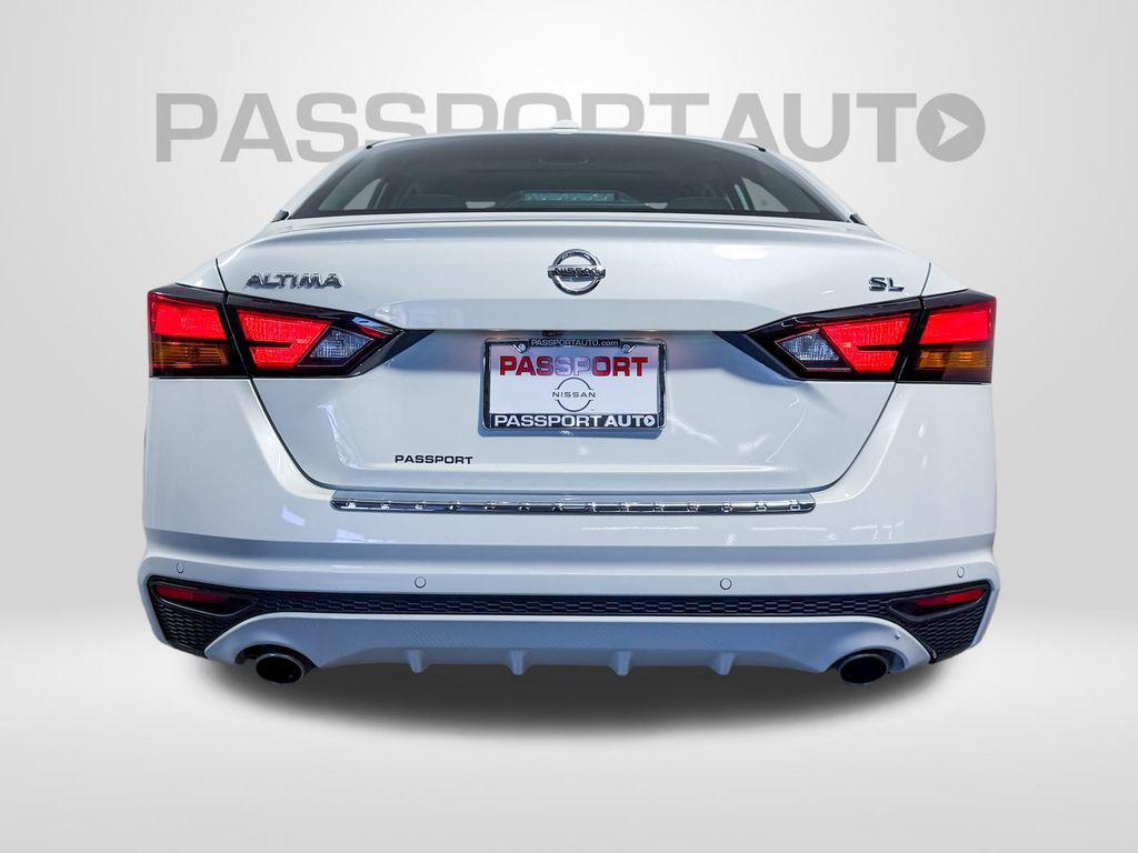 used 2022 Nissan Altima car, priced at $22,900