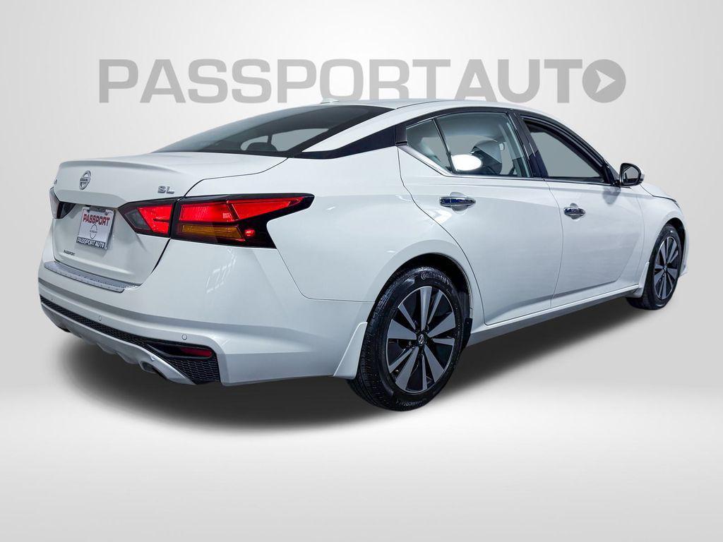 used 2022 Nissan Altima car, priced at $22,900