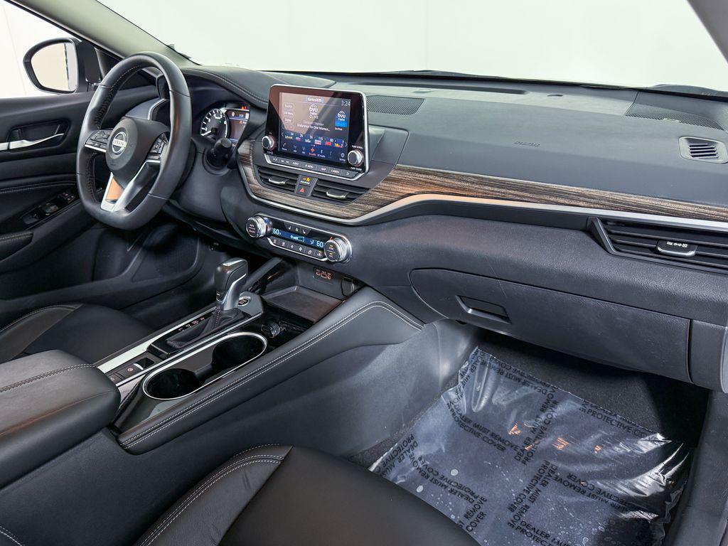 used 2022 Nissan Altima car, priced at $22,900