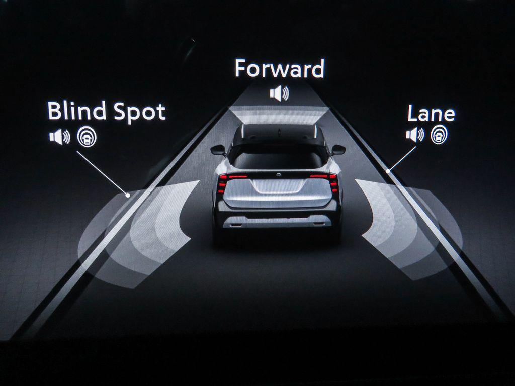 new 2025 Nissan Kicks car, priced at $30,905