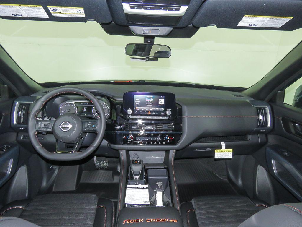 new 2025 Nissan Pathfinder car, priced at $43,223