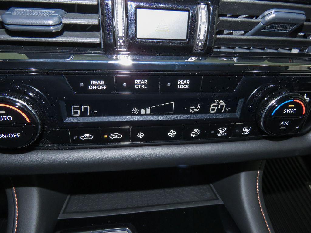 new 2025 Nissan Pathfinder car, priced at $43,223