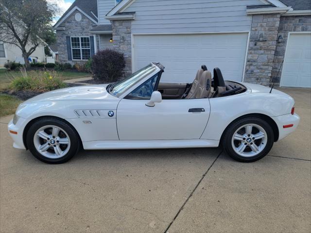 used 2000 BMW Z3 car, priced at $12,995