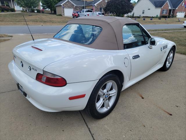 used 2000 BMW Z3 car, priced at $12,995