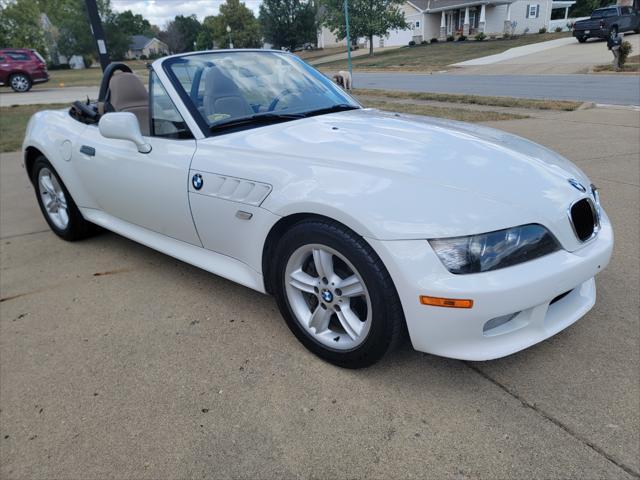 used 2000 BMW Z3 car, priced at $12,995