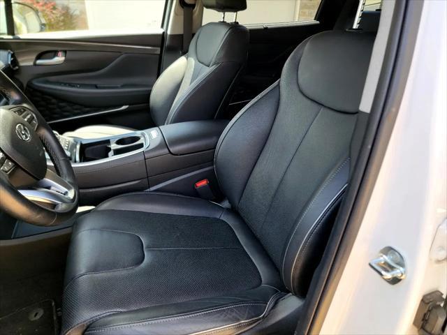 used 2023 Hyundai Santa Fe car, priced at $30,995