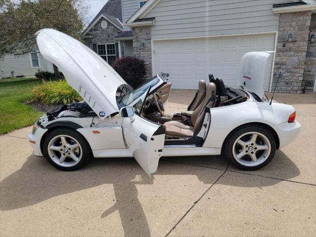 used 1998 BMW Z3 car, priced at $12,995