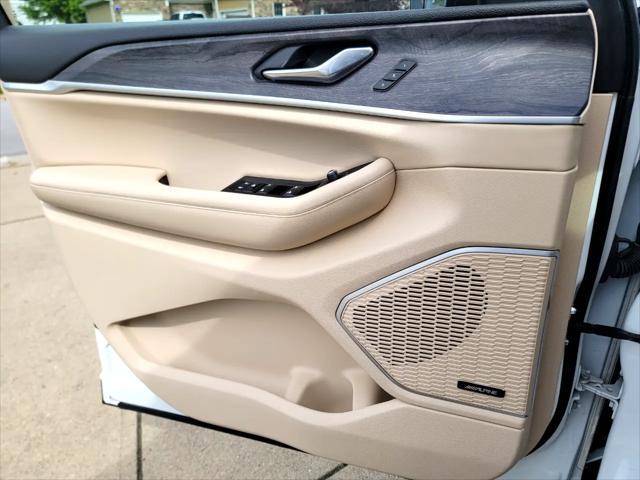 used 2021 Jeep Grand Cherokee L car, priced at $29,995