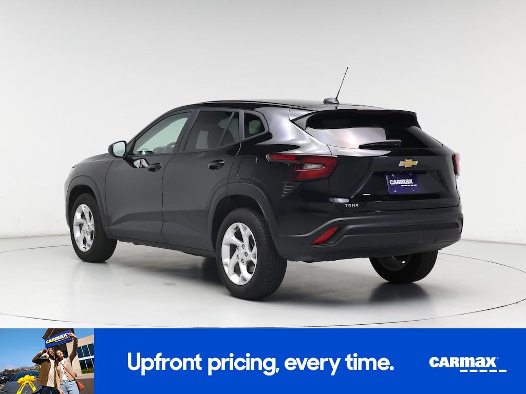used 2025 Chevrolet Trax car, priced at $23,998