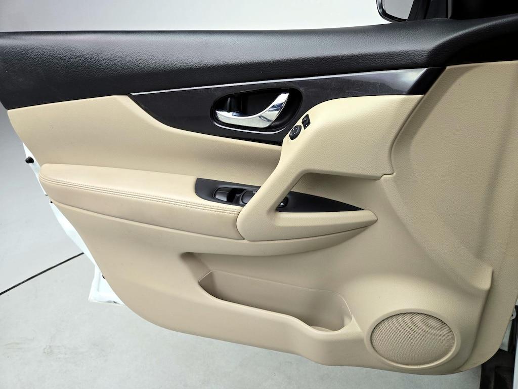 used 2018 Nissan Rogue car, priced at $14,998