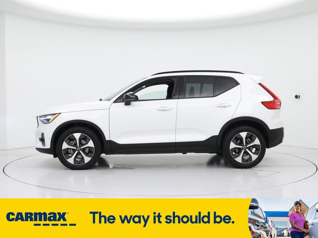 used 2023 Volvo XC40 car, priced at $29,998