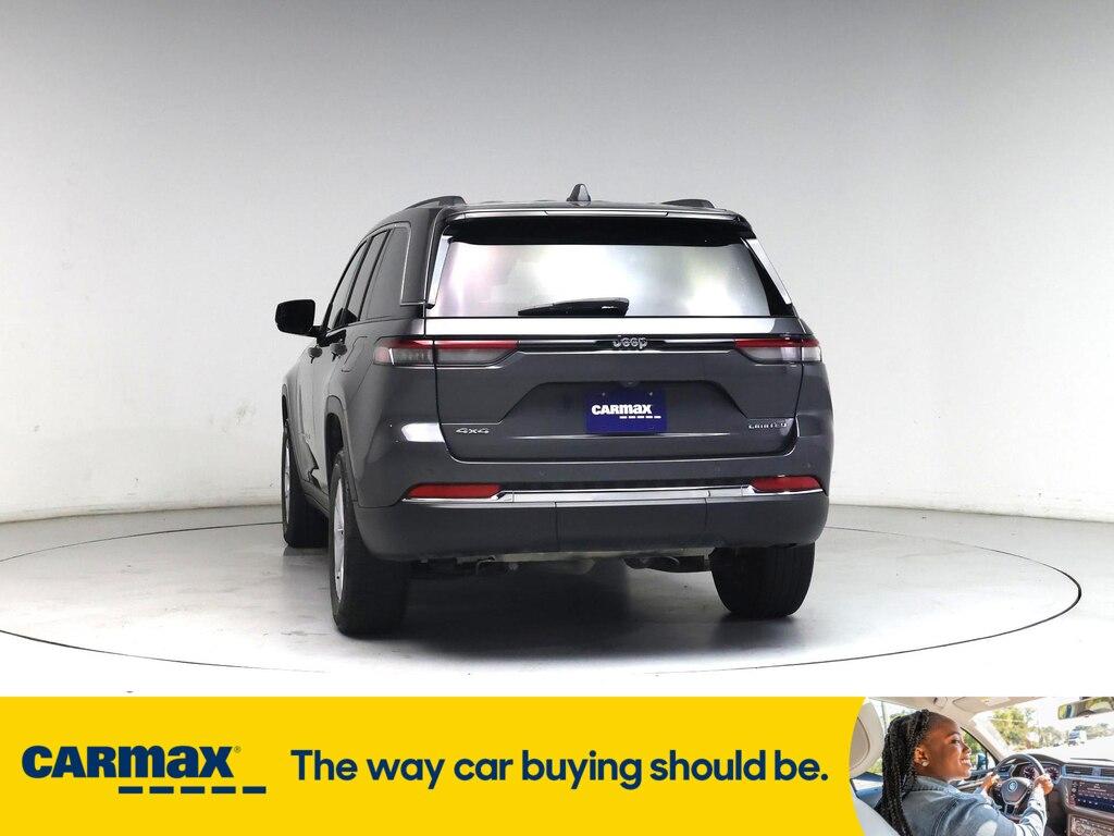 used 2022 Jeep Grand Cherokee car, priced at $30,998