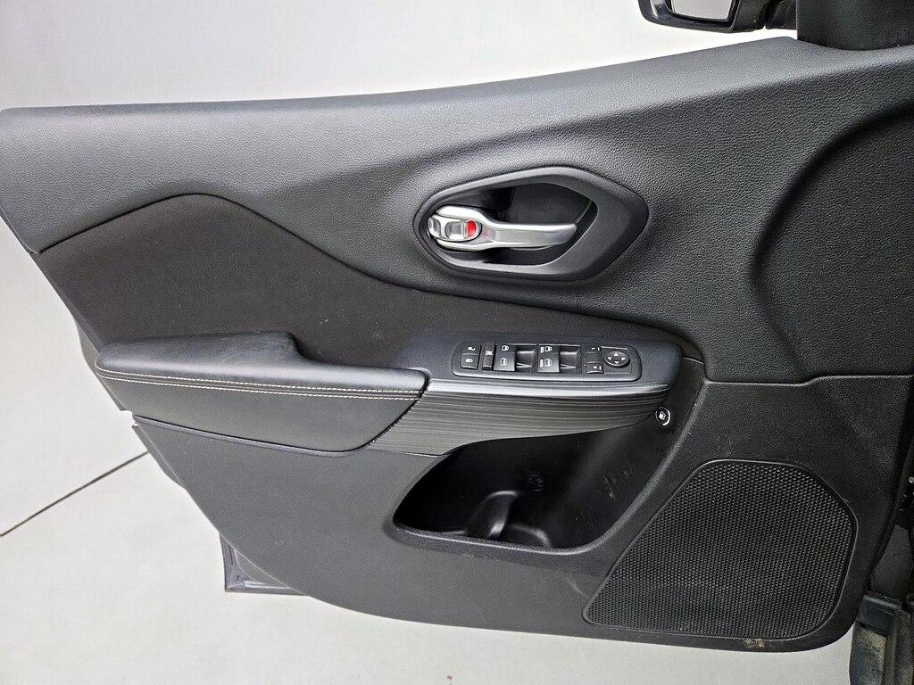 used 2016 Jeep Cherokee car, priced at $14,998