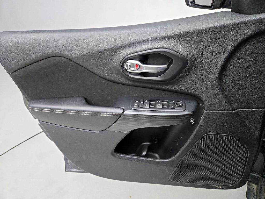 used 2016 Jeep Cherokee car, priced at $14,998