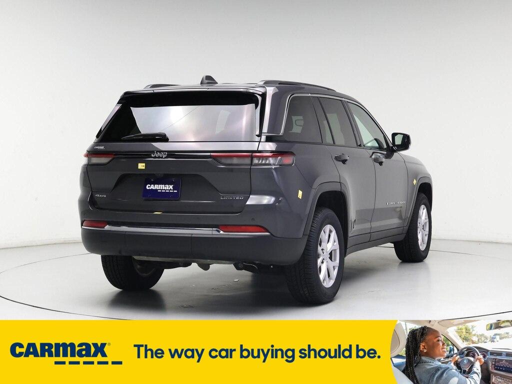 used 2022 Jeep Grand Cherokee car, priced at $33,998