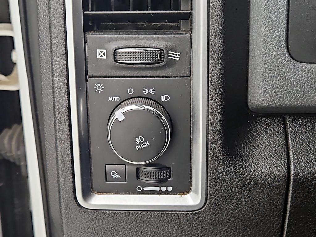 used 2019 Ram 1500 Classic car, priced at $23,998