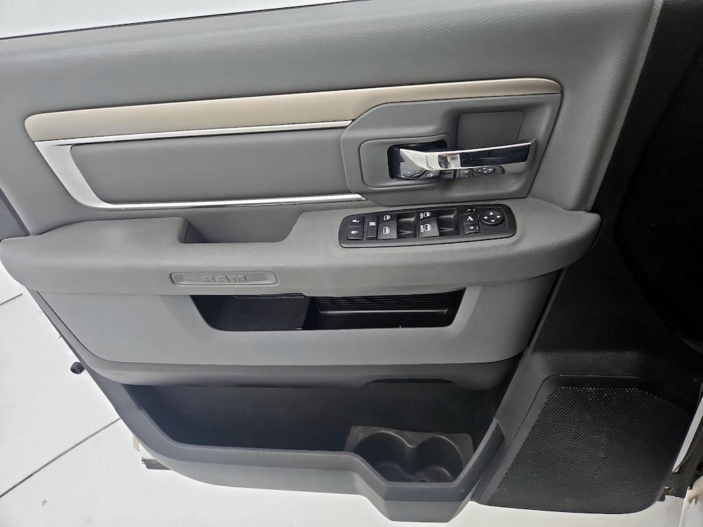 used 2019 Ram 1500 Classic car, priced at $23,998