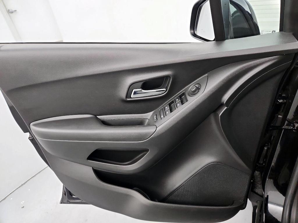 used 2021 Chevrolet Trax car, priced at $16,998