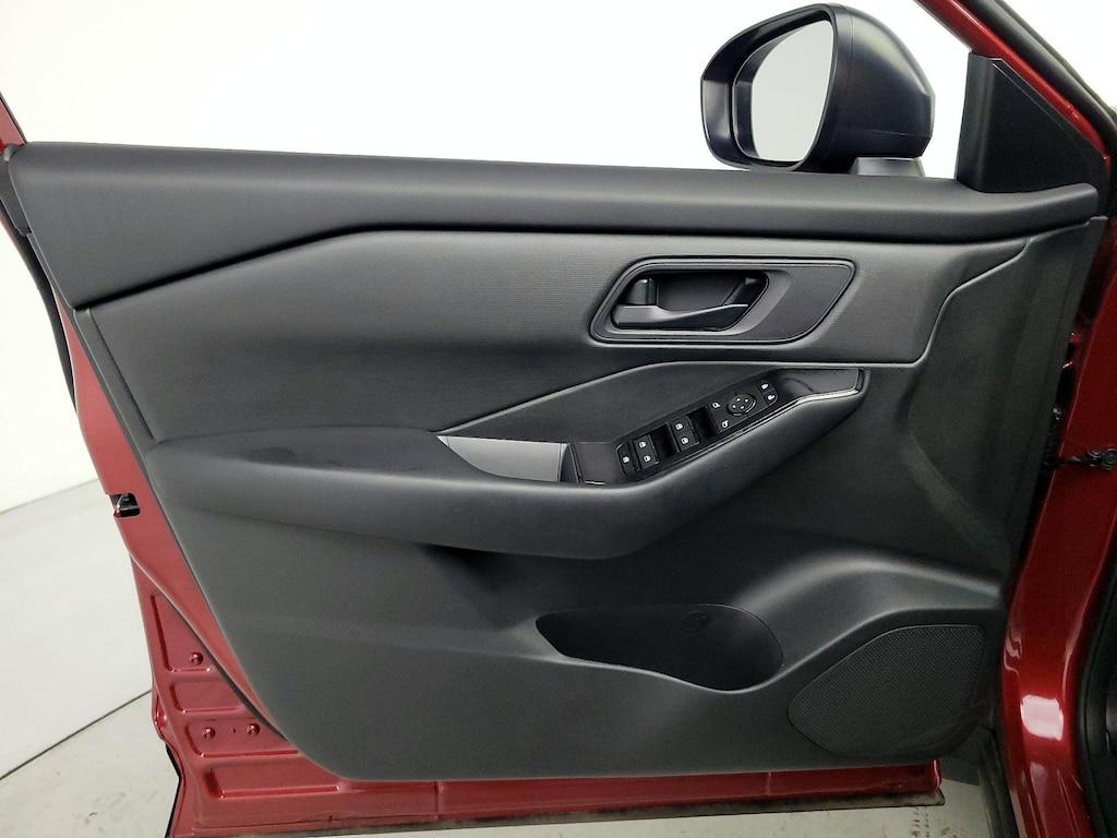 used 2024 Nissan Rogue car, priced at $24,998