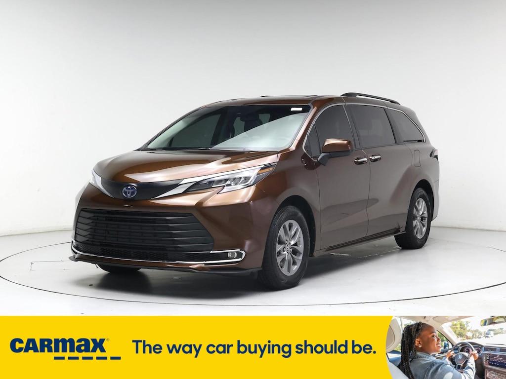 used 2022 Toyota Sienna car, priced at $42,998