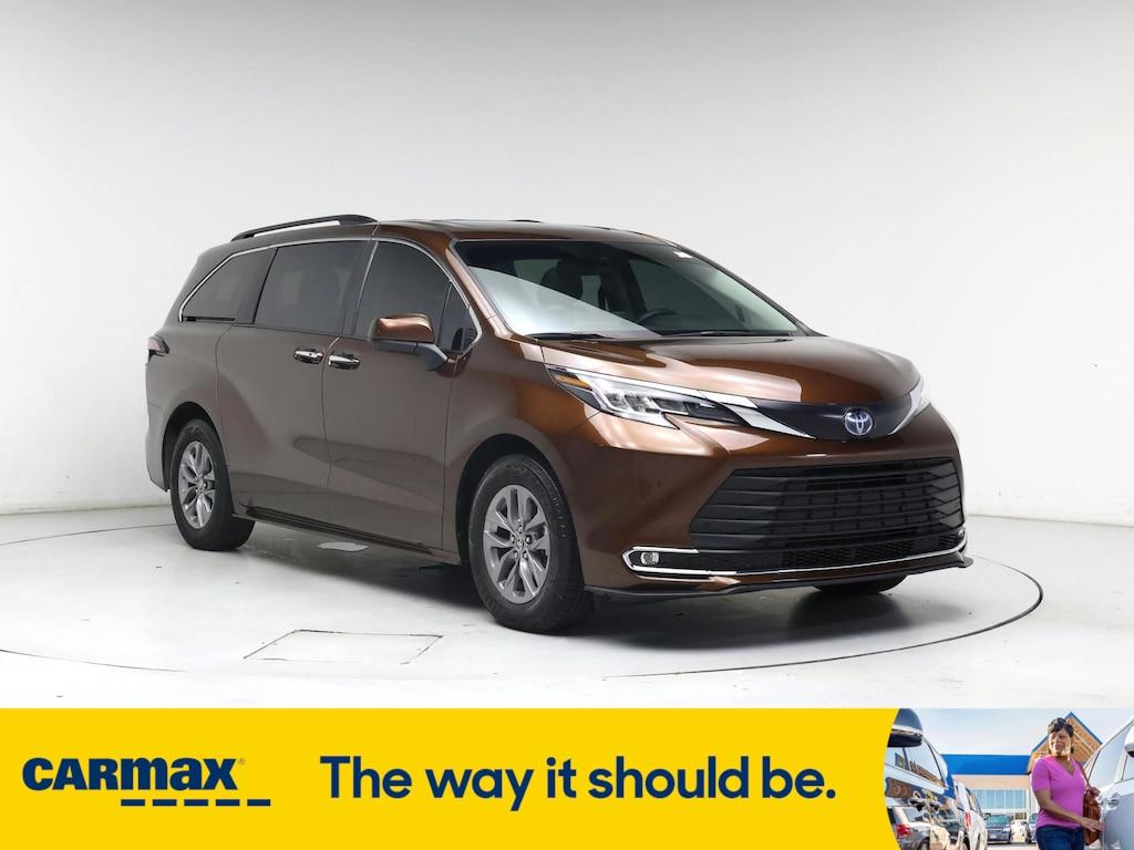 used 2022 Toyota Sienna car, priced at $42,998