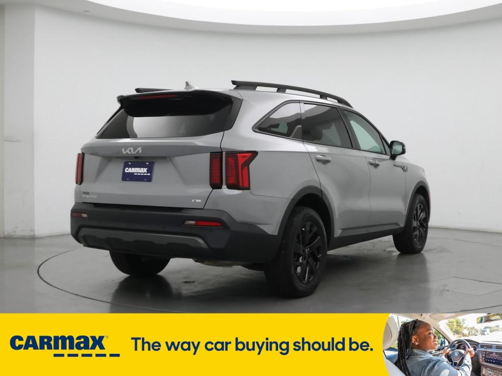 used 2023 Kia Sorento car, priced at $29,998