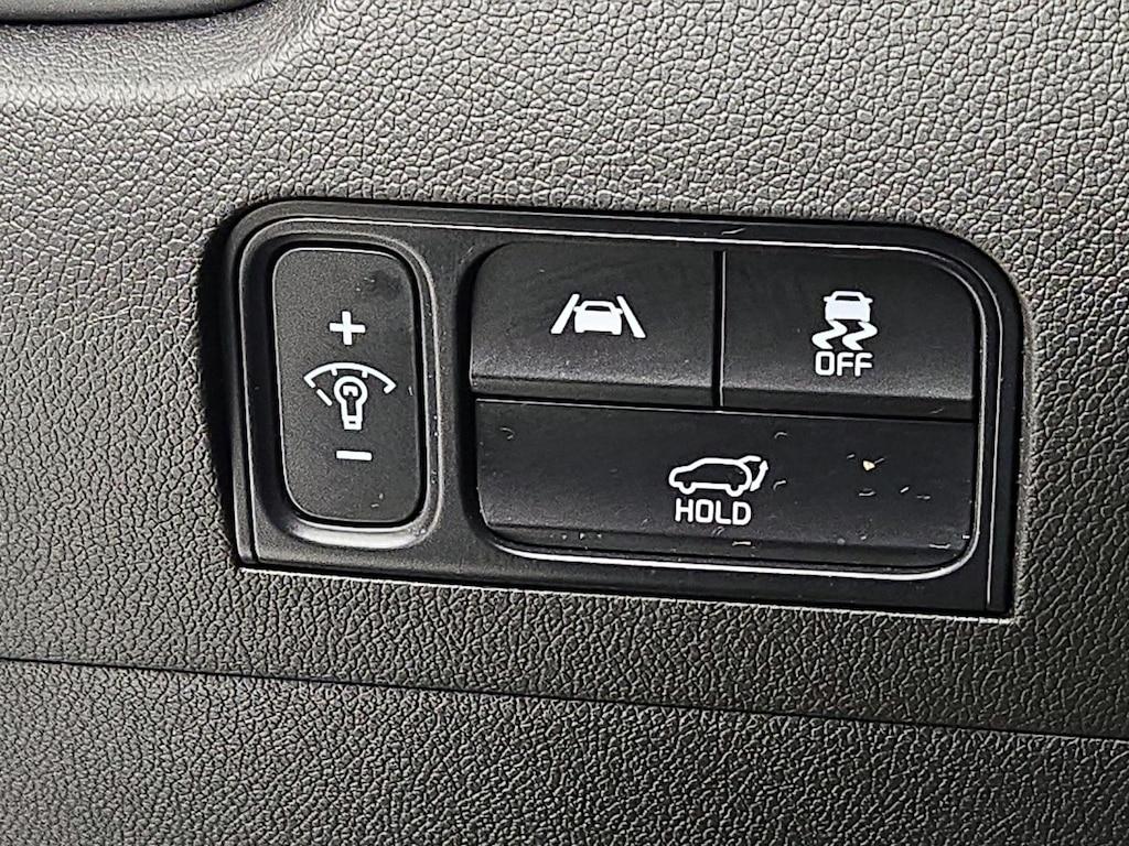 used 2022 Kia Sorento car, priced at $26,998