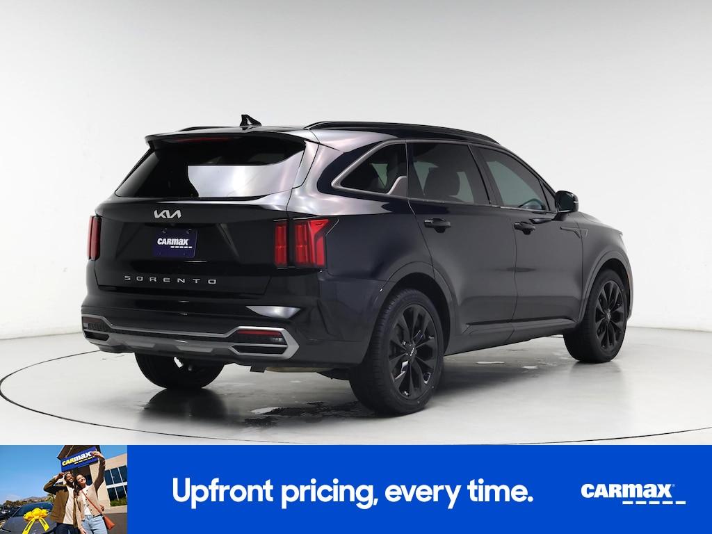 used 2022 Kia Sorento car, priced at $26,998