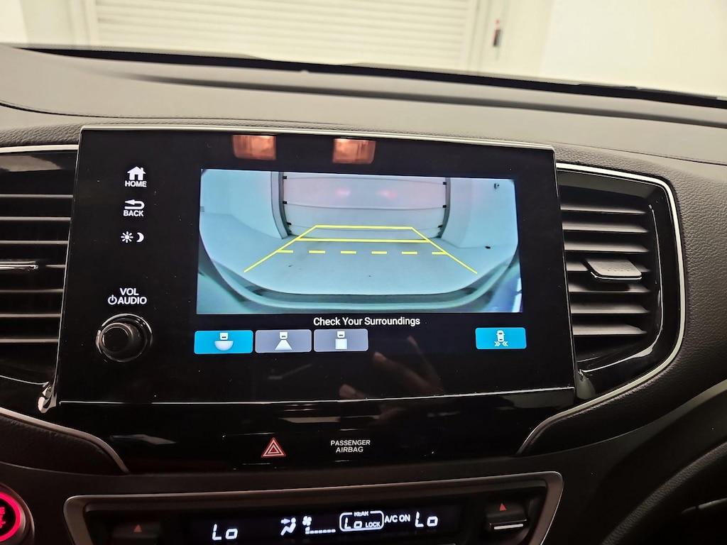 used 2022 Honda Pilot car, priced at $31,998