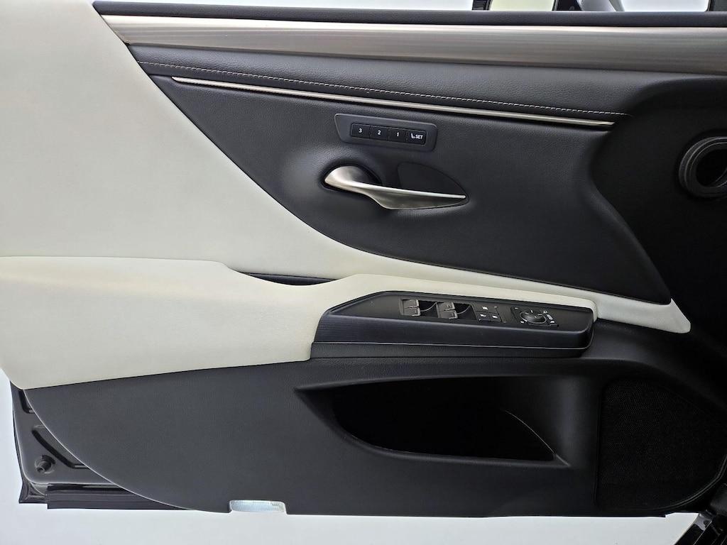 used 2021 Lexus ES 350 car, priced at $31,998