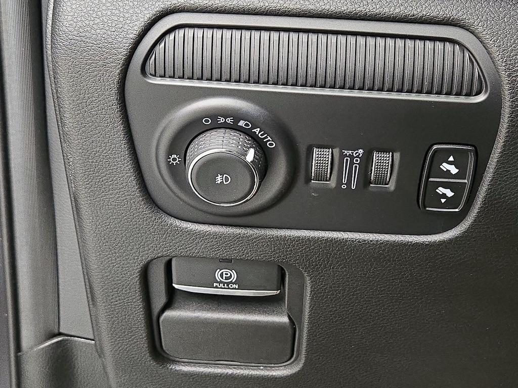 used 2022 Jeep Wagoneer car, priced at $41,998