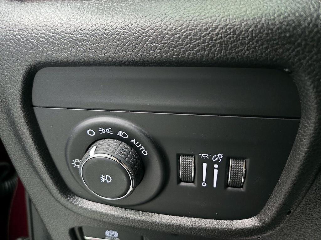 used 2023 Jeep Grand Cherokee car, priced at $36,998