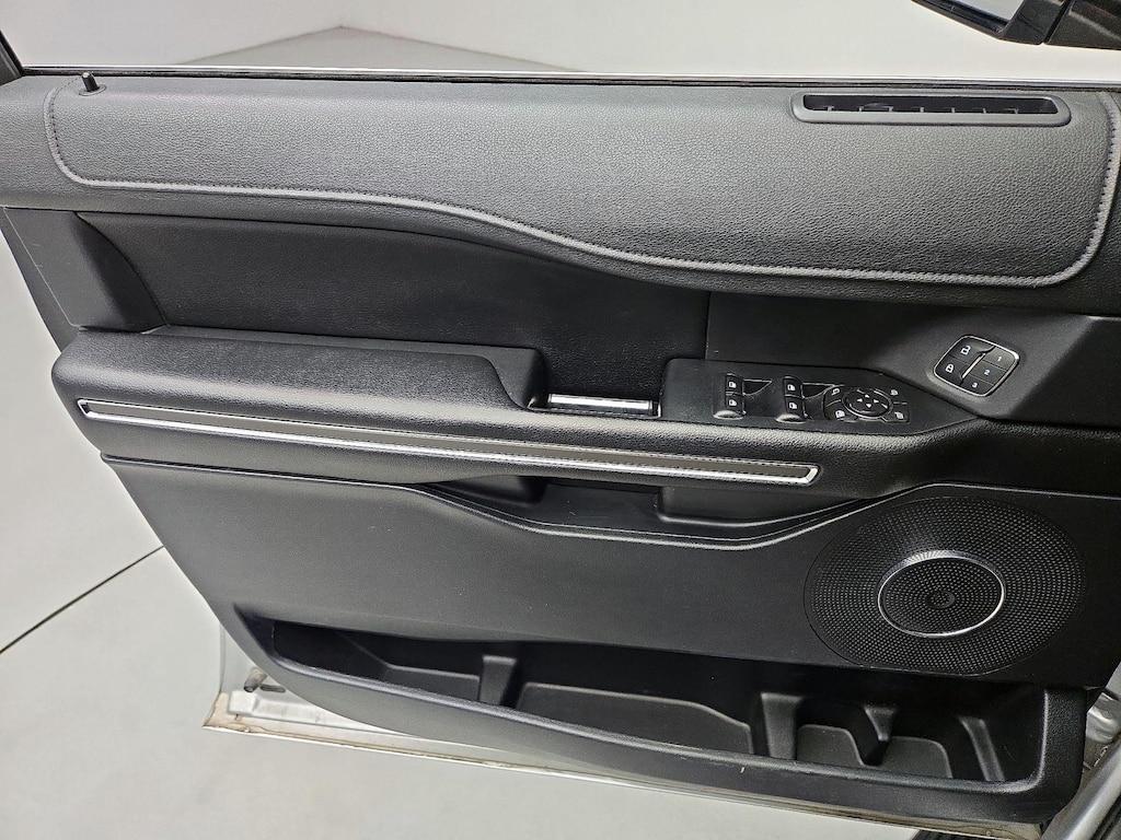 used 2018 Ford Expedition car, priced at $25,998