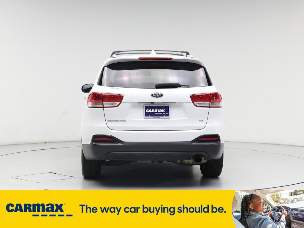 used 2016 Kia Sorento car, priced at $13,998