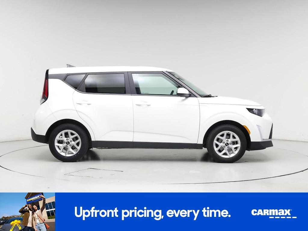 used 2023 Kia Soul car, priced at $17,998